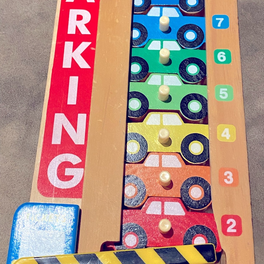 Stack and counting garage, Melissa and doug